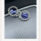 White frame purple / no doll