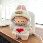 White sweater set / No Doll
