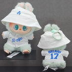 Clothes   Hats 4 / no doll