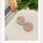 White frame powder / no doll
