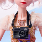 18 / no doll